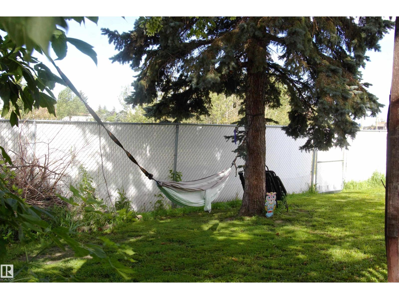 5508 46 ST - Image 4