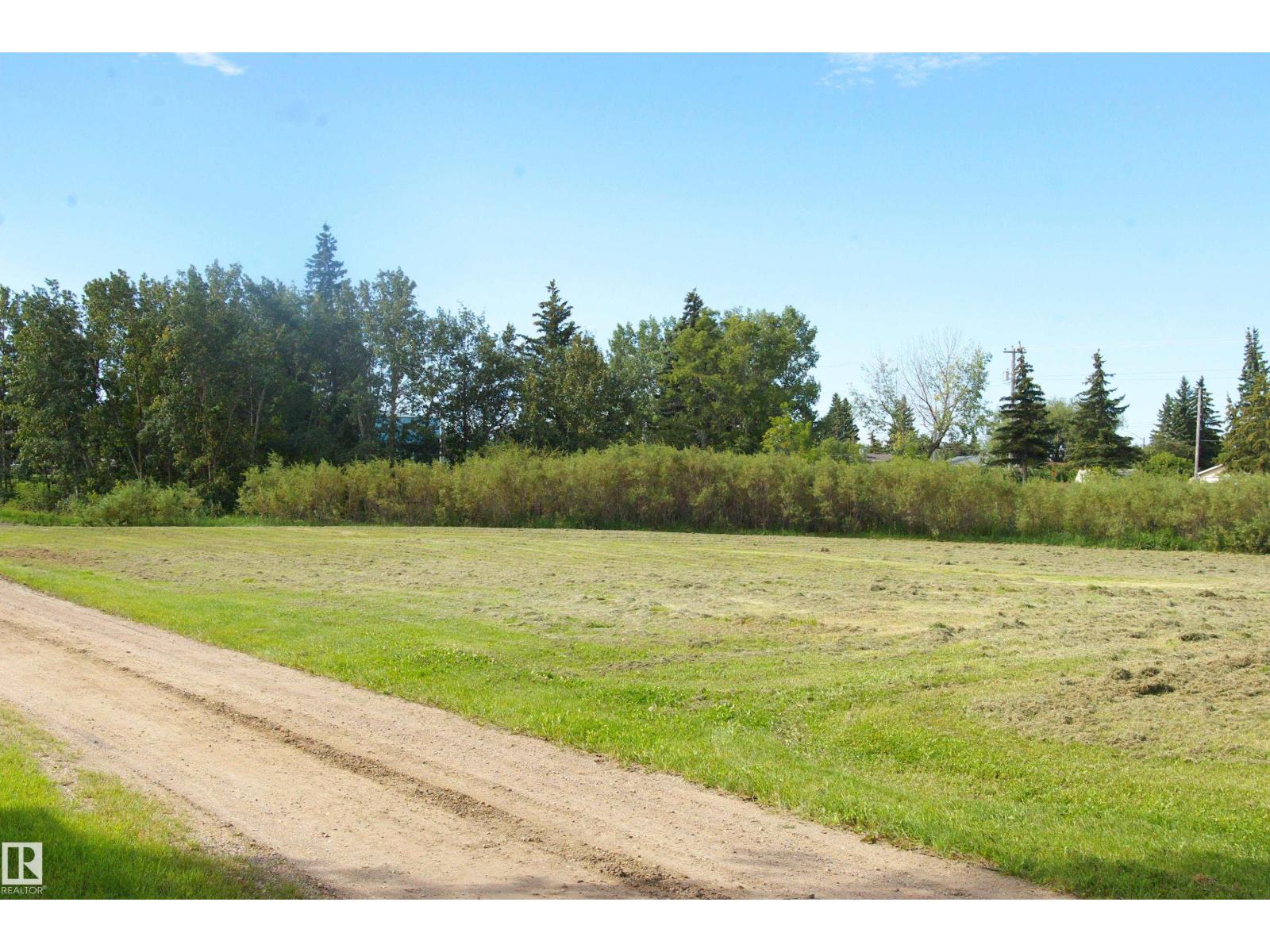 5508 46 ST - Image 5