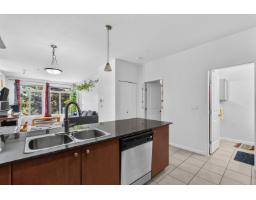 312 15380 102a Avenue, Surrey, BC V3R0B3 Photo 8