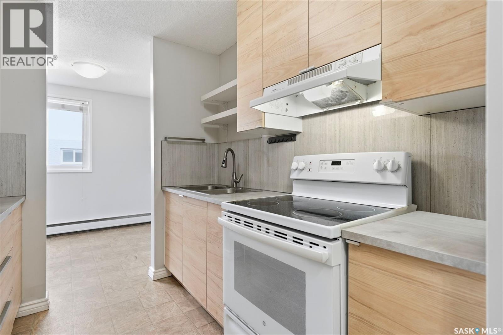 #26 2 Summers PLACE - 8