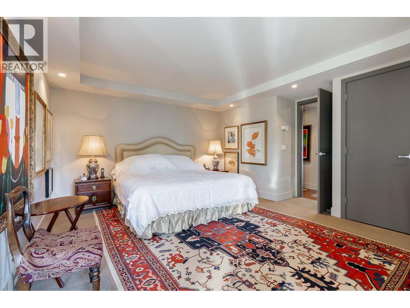 301 1930 BELLEVUE AVENUE, West Vancouver