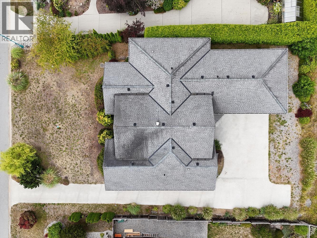 6216 ORACLE ROAD, Sechelt