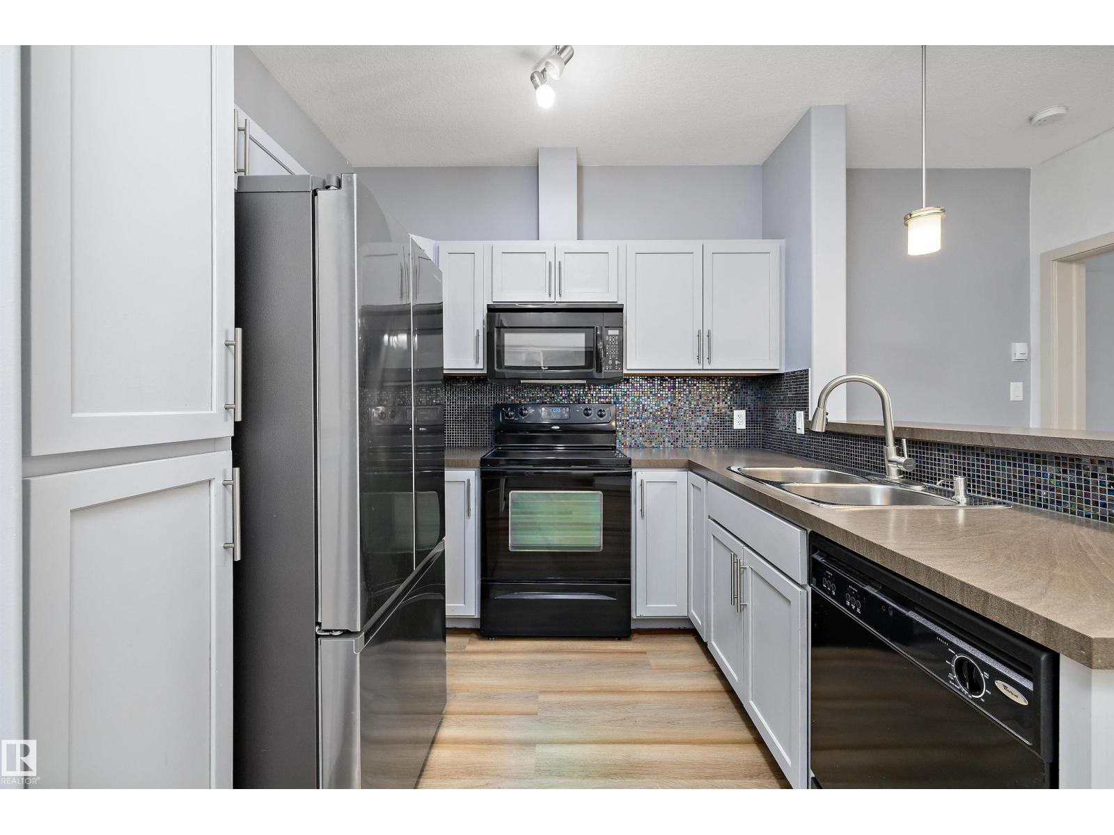 #207 304 Amblside LI SW - Image 12