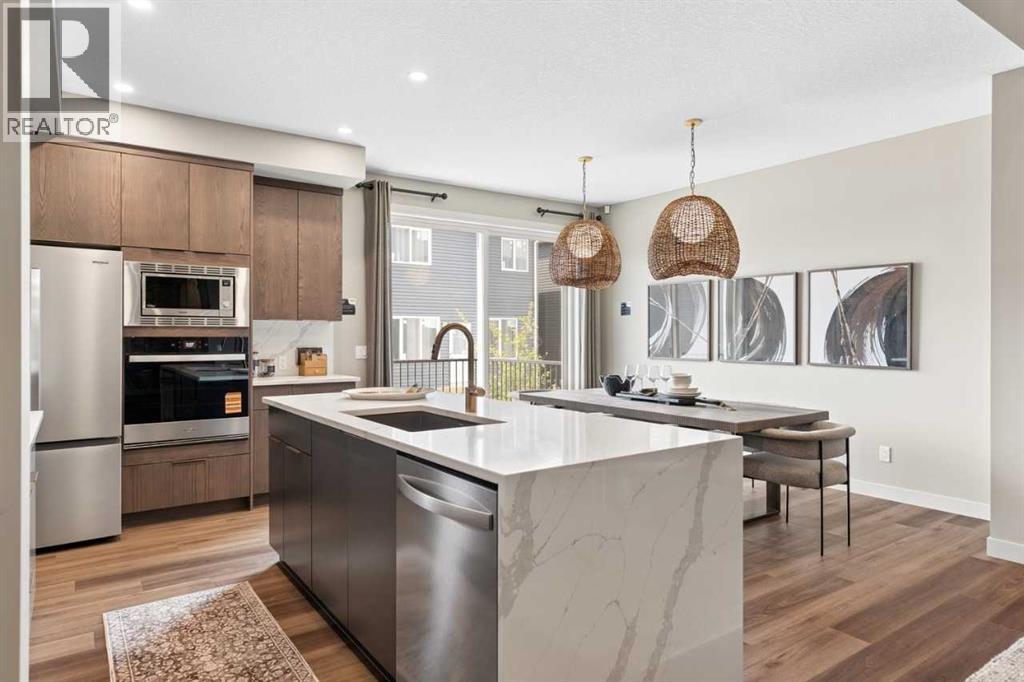 64 Ambledale Crescent NW - Image 5