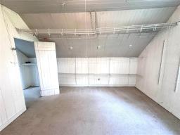 Utility room - 1712 Dawson Road, Lorette, MB R5K0T5 Photo 17