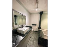 11643 76 Av Nw, Edmonton, AB T6G0K9 Photo 16