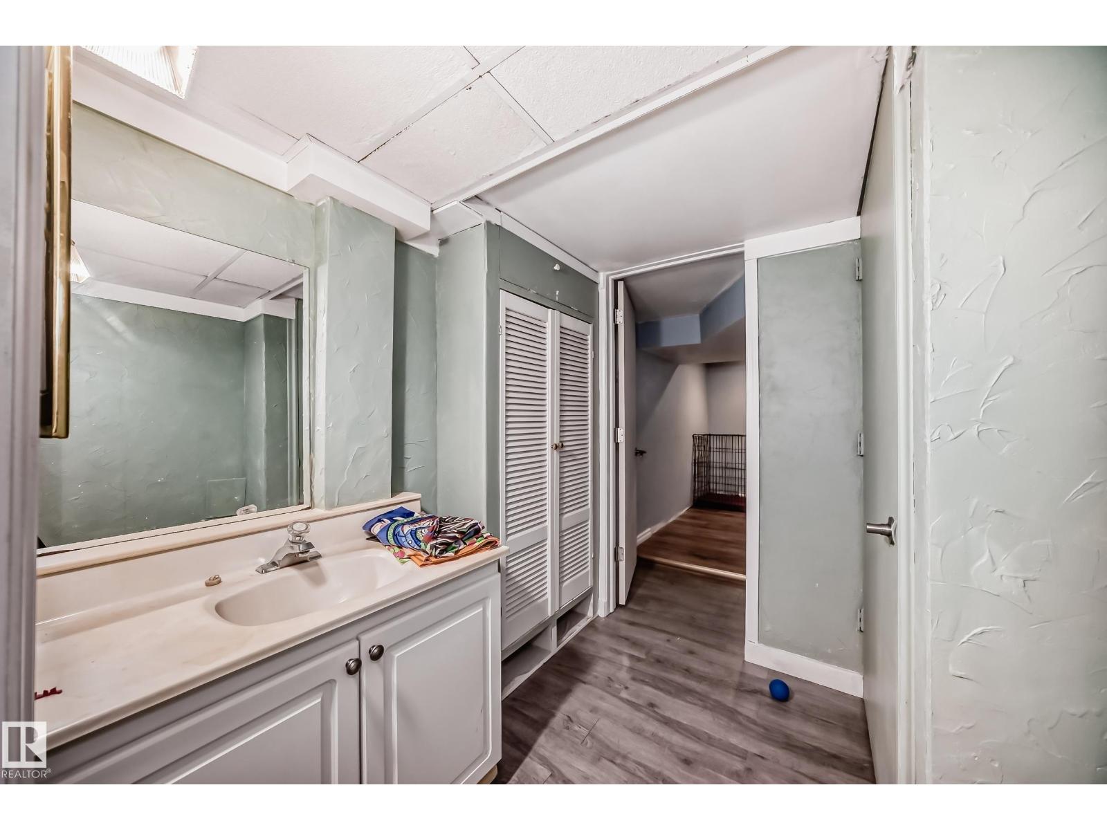 11643 76 AV NW - Image 34