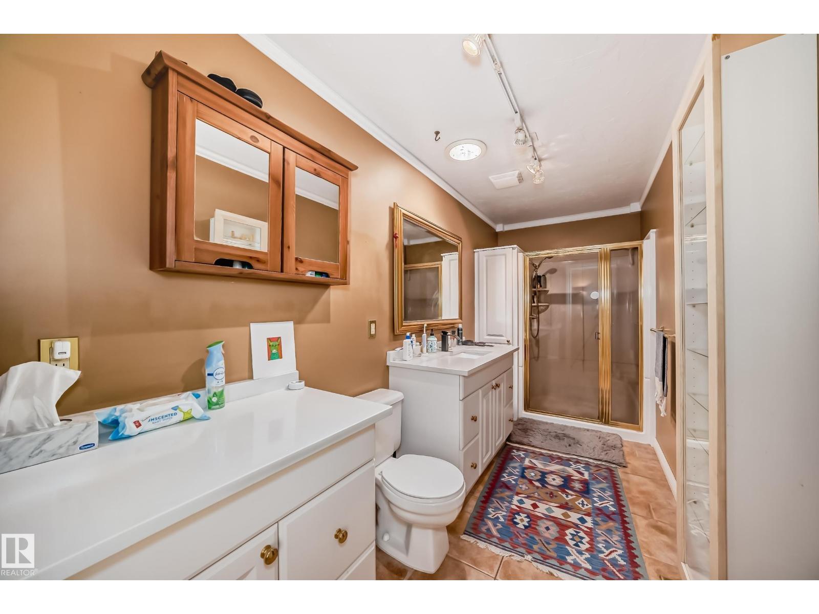 11643 76 AV NW - Image 24