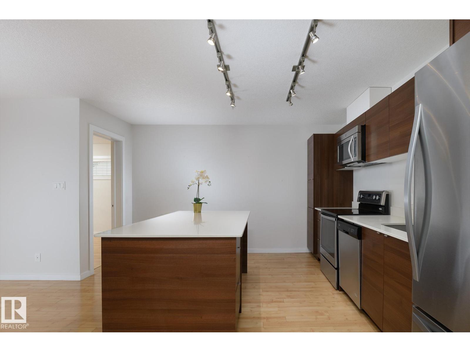 #110 9523 160 AV NW - Image 3