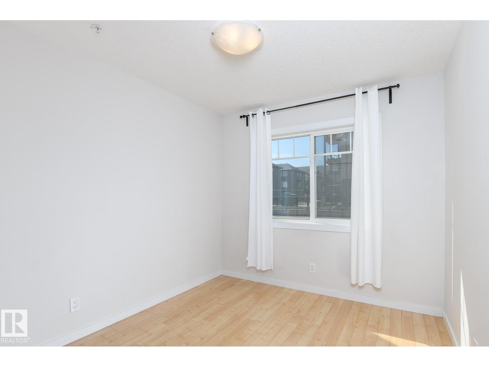 #110 9523 160 AV NW - Image 18