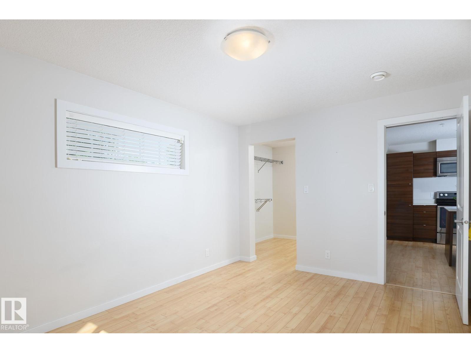 #110 9523 160 AV NW - 8