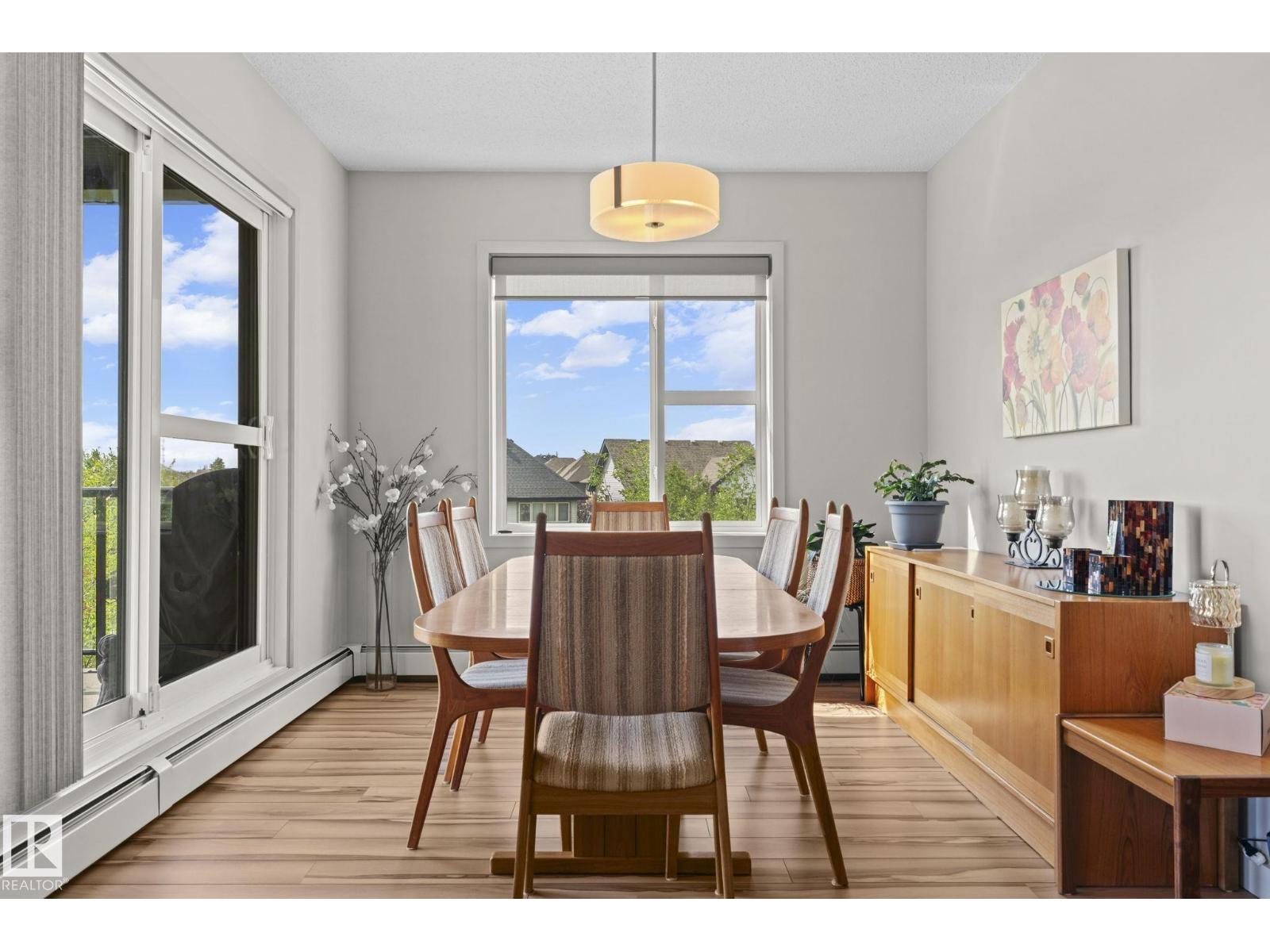 #301 320 Ambleside LI SW - Image 16