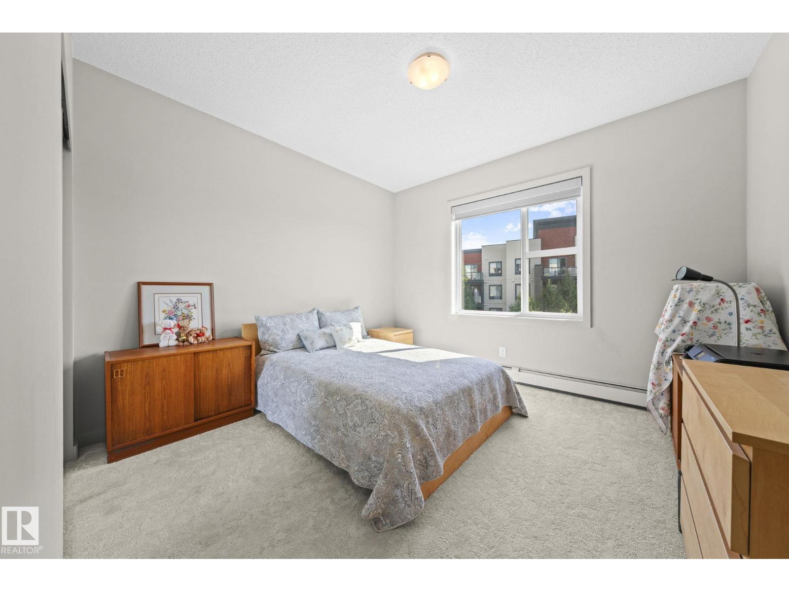 #301 320 Ambleside LI SW - Image 23