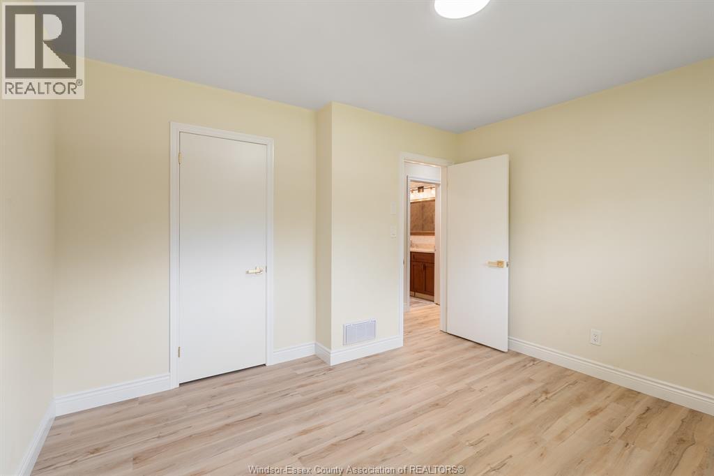 970 Morand STREET - 22