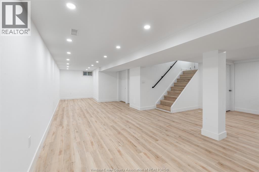 970 Morand STREET - Image 31
