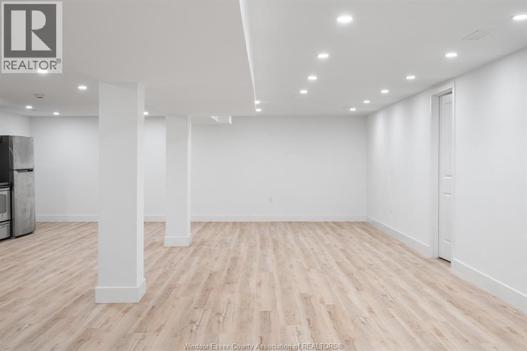 970 Morand STREET - 34