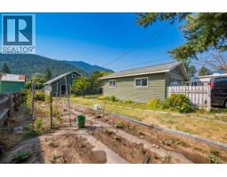 5727 Ponderosa Road, Falkland, BC V0E1W0 Photo 39