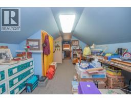 5727 Ponderosa Road, Falkland, BC V0E1W0 Photo 22