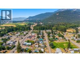 5727 Ponderosa Road, Falkland, BC V0E1W0 Photo 53