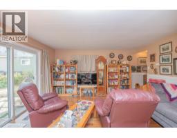 5727 Ponderosa Road, Falkland, BC V0E1W0 Photo 14