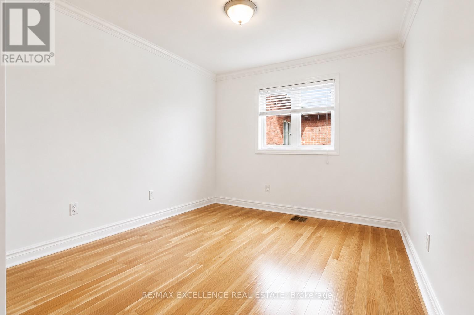 21 CASTLE MOUNTAIN DRIVE - Image 30