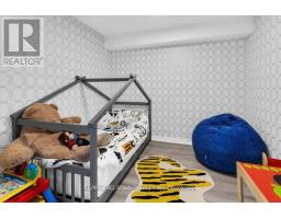 1002 - 711 Rossland Road E, Whitby, ON L1N8Z1 Photo 16