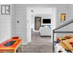 1002 - 711 Rossland Road E, Whitby, ON L1N8Z1 Photo 17