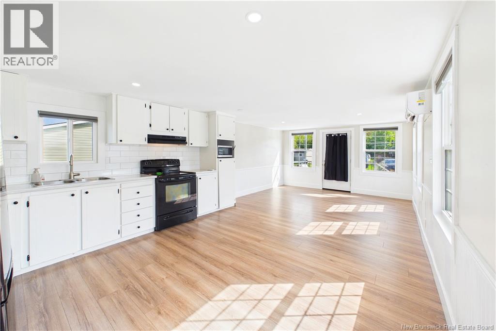 23 River East Drive - 9