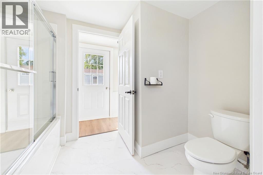 23 River East Drive - 14