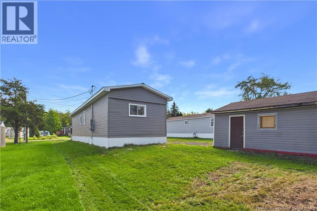23 River East Drive - 29