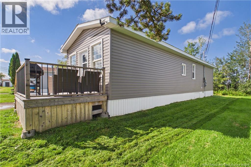 23 River East Drive - 28