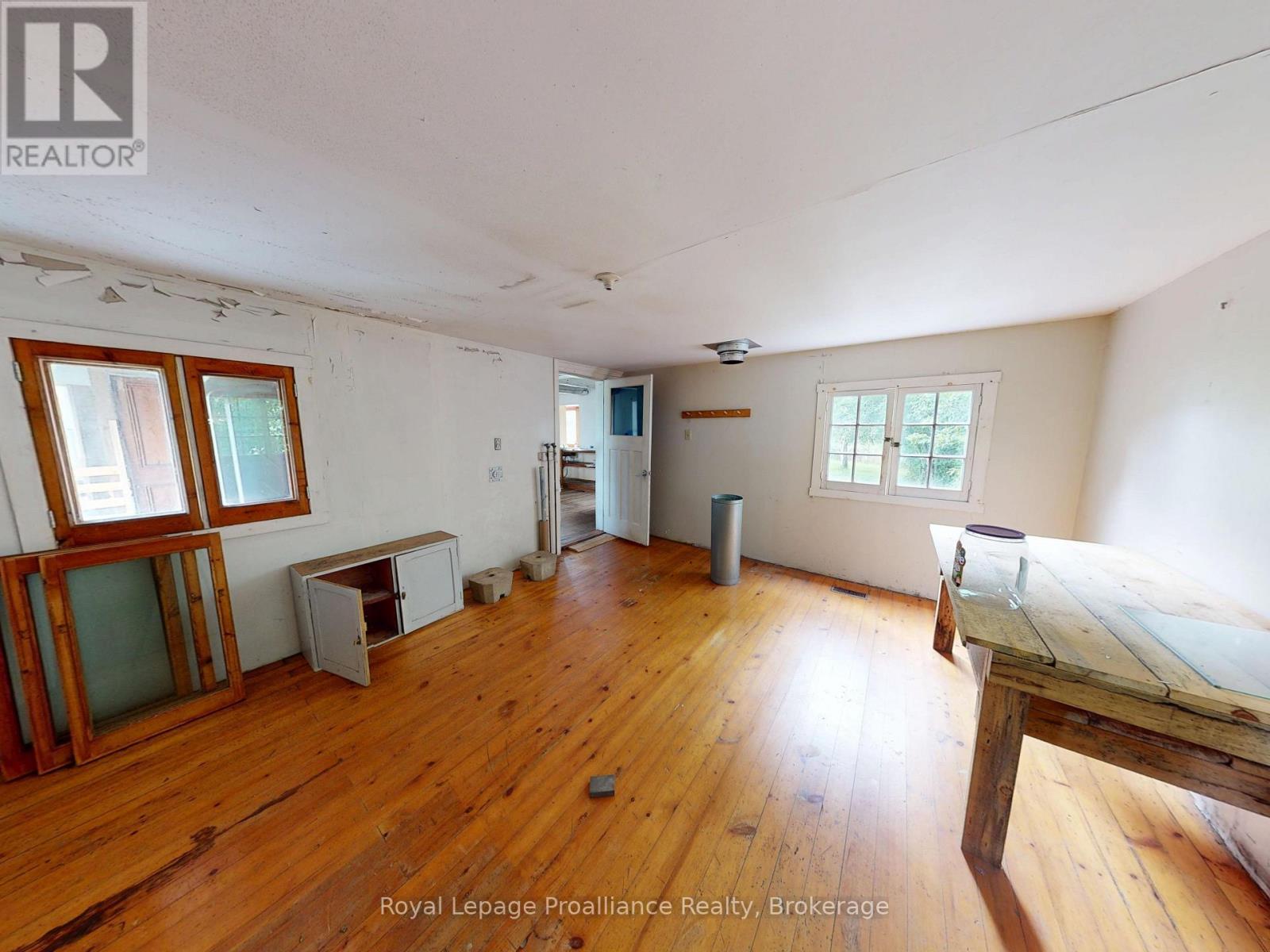 251 GOODS ROAD - Image 16