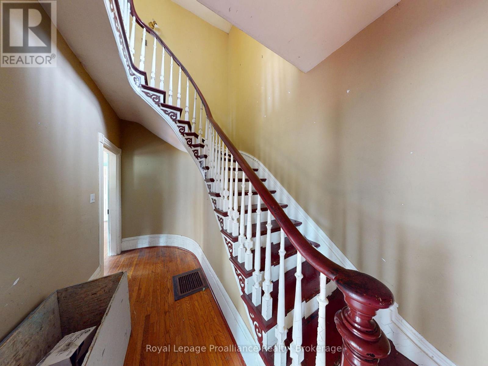 251 GOODS ROAD - Image 4