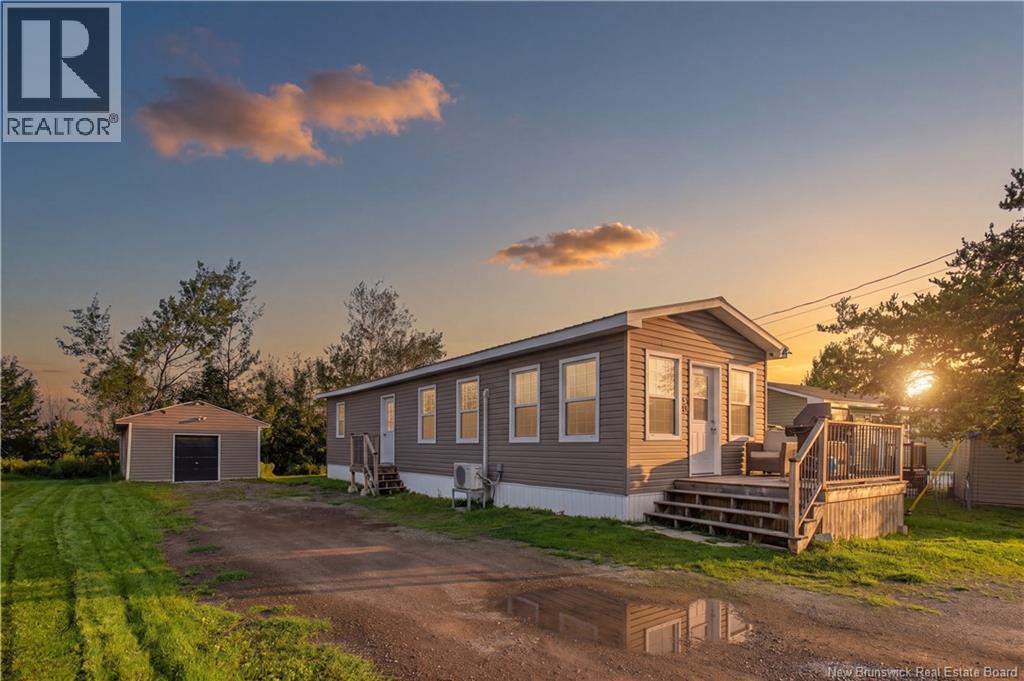 23 River East Drive - 39