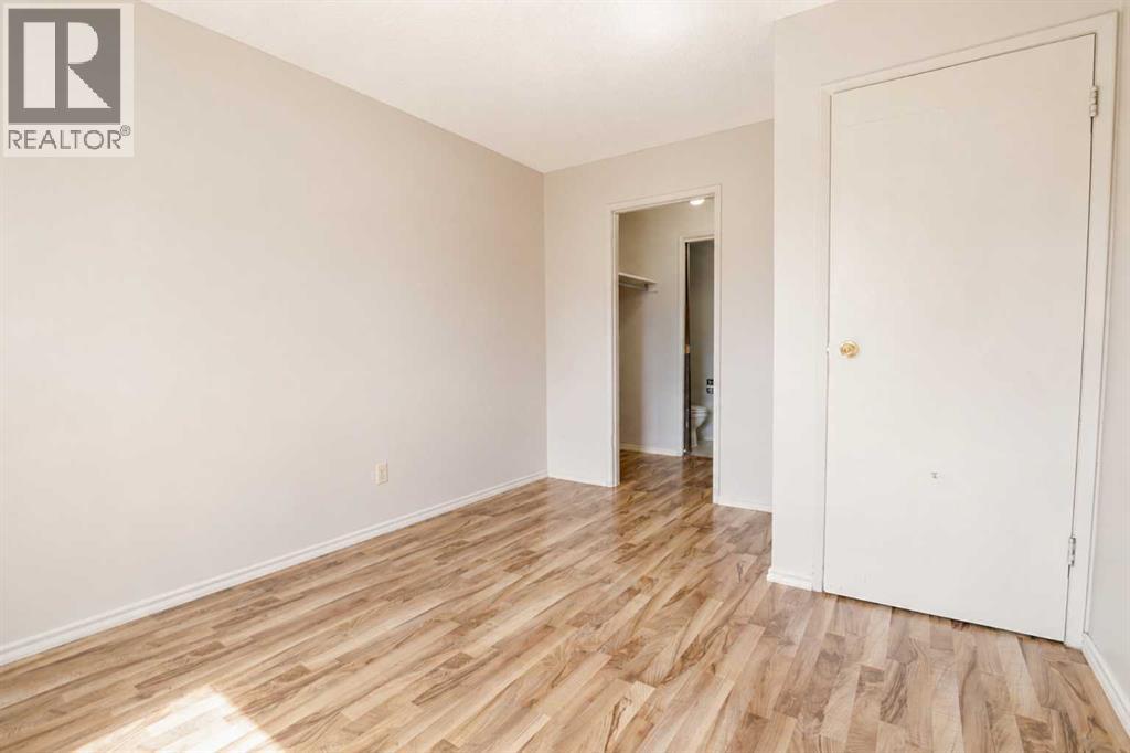 9309 103 Avenue - 7
