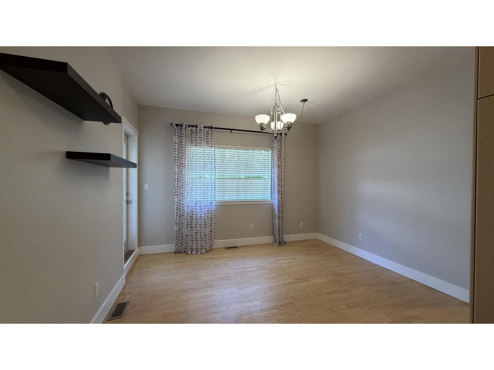 6 2733 PARKWAY DRIVE, Surrey