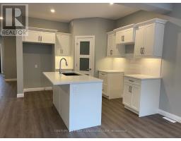43 - 1 Miller Drive, Lucan Biddulph, ON N0M2J0 Photo 6