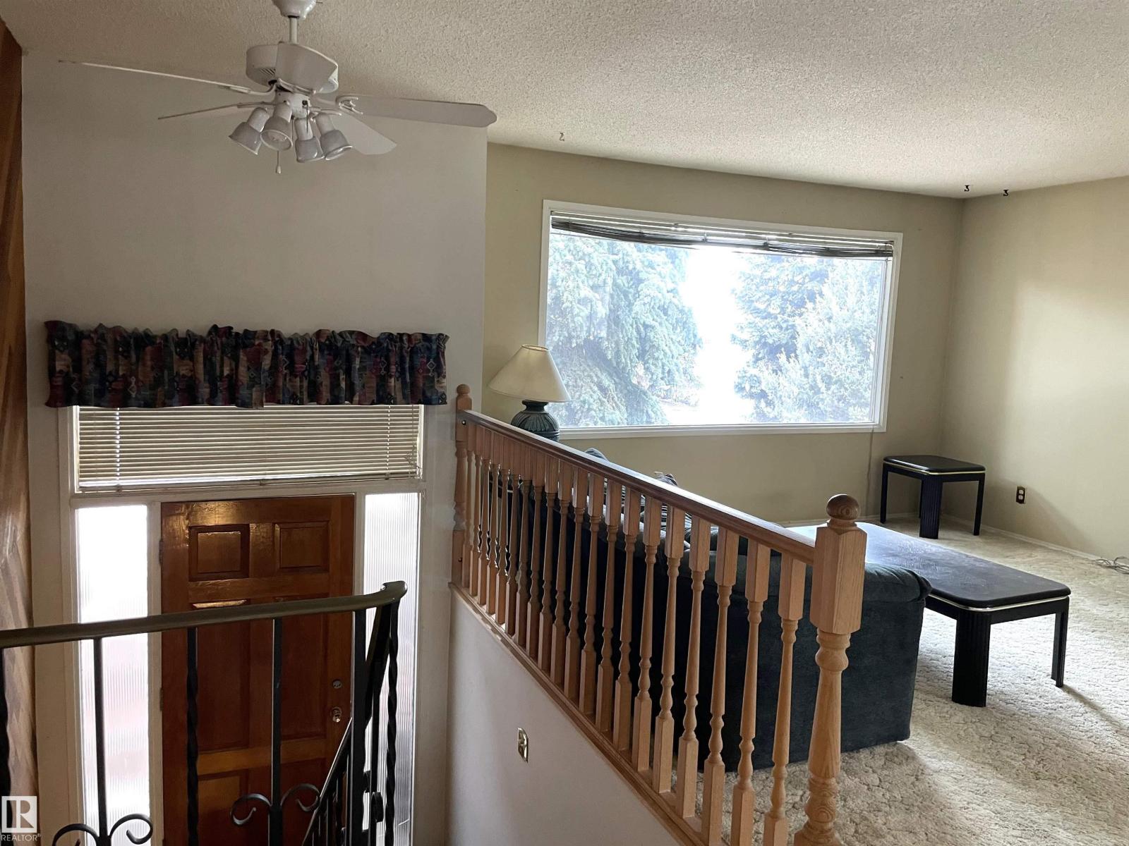6808 11 Av NW photo 4 — MLS® E4478786