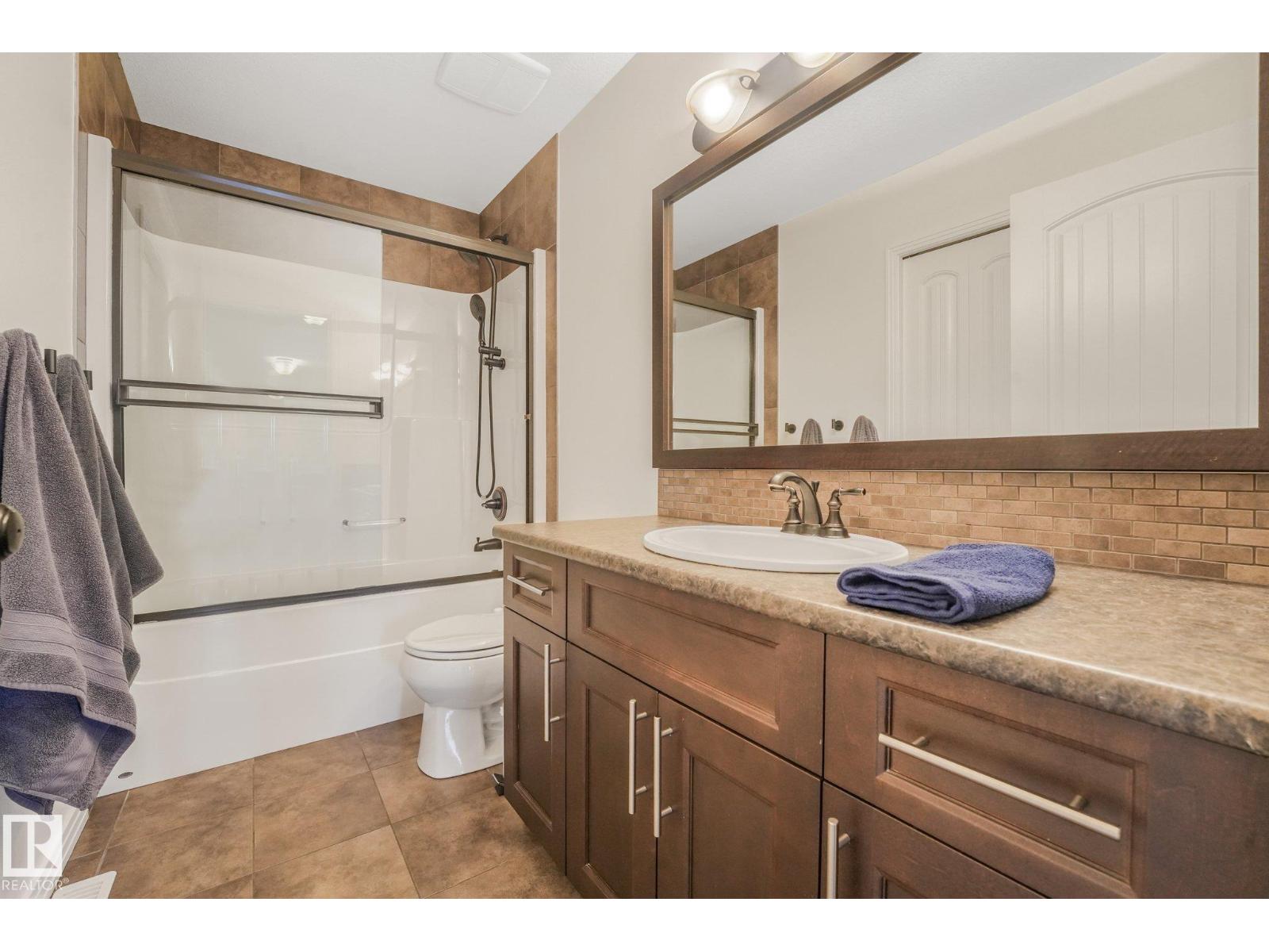 13 DILLON BA - 38