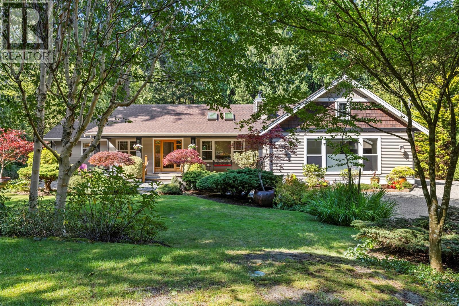 Property for sale at 825 Fern Rd E