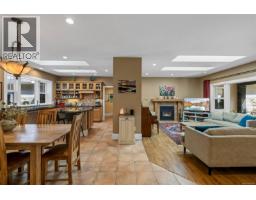 825 Fern Rd E, Qualicum Beach, BC V9K1M3 Photo 17