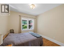 825 Fern Rd E, Qualicum Beach, BC V9K1M3 Photo 18