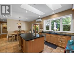 825 Fern Rd E, Qualicum Beach, BC V9K1M3 Photo 26