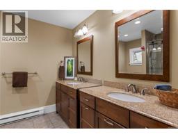 825 Fern Rd E, Qualicum Beach, BC V9K1M3 Photo 31
