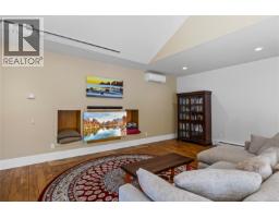 825 Fern Rd E, Qualicum Beach, BC V9K1M3 Photo 35