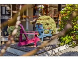 825 Fern Rd E, Qualicum Beach, BC V9K1M3 Photo 68