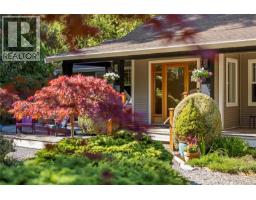 825 Fern Rd E, Qualicum Beach, BC V9K1M3 Photo 79