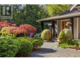 825 Fern Rd E, Qualicum Beach, BC V9K1M3 Photo 80