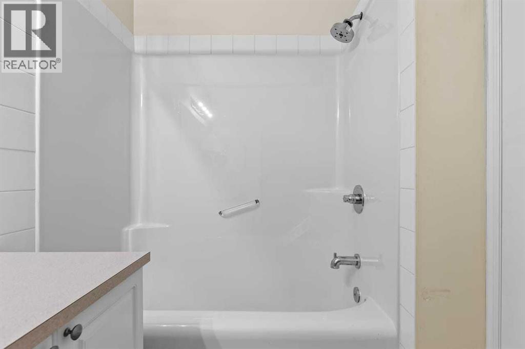 #114 2850 51 Street SW - 20