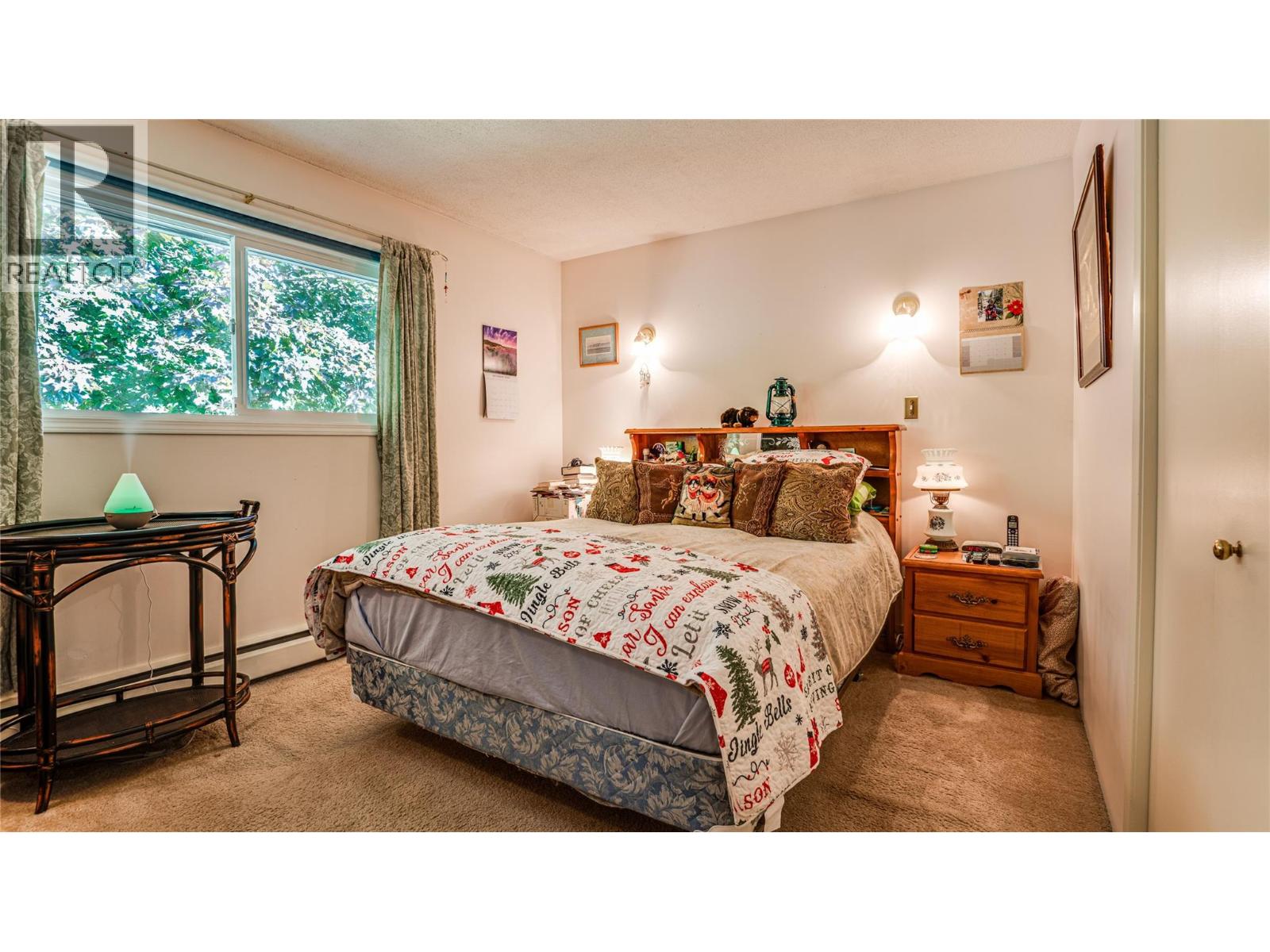 340 Lakeshore Drive - Image 7